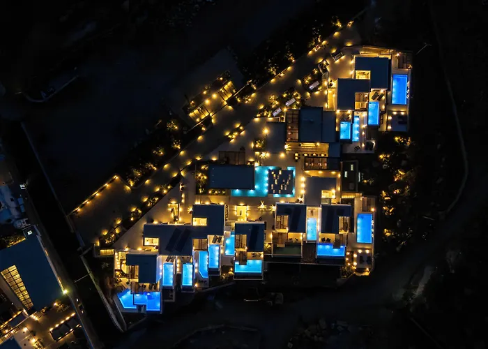 Lyo Boutique سوبر بارادايس بيتش