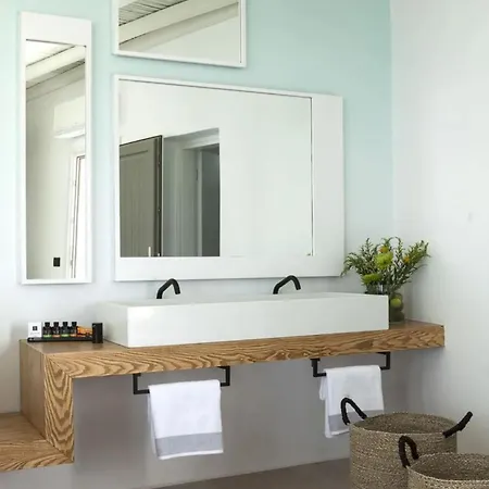 Amyth Of Mykonos Hotel