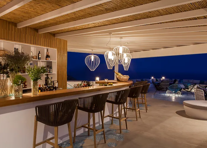 Lyo Boutique Super Paradise Beach (Mykonos)