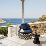 Lyo Boutique Hotell 4*