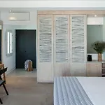 Lyo Boutique 4* Super Paradise Beach (Mykonos)