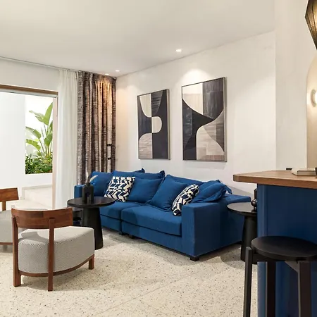 Hotel Lyo Boutique 4*