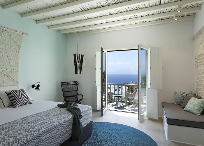 Lyo Boutique Hotel 4*